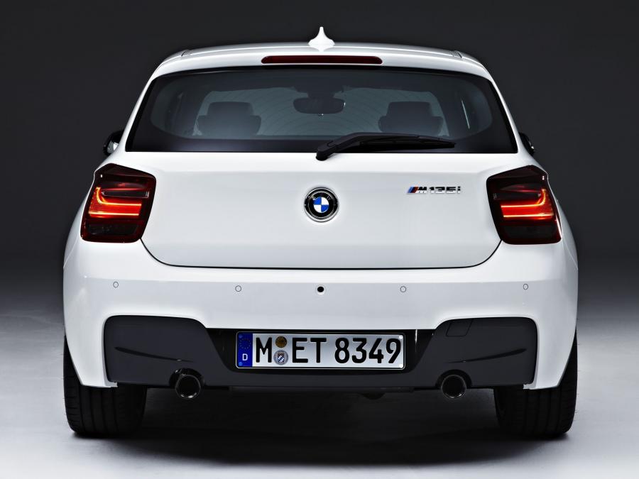  BMW M135i 5-Door 2012 года  (фото 6 из 6)